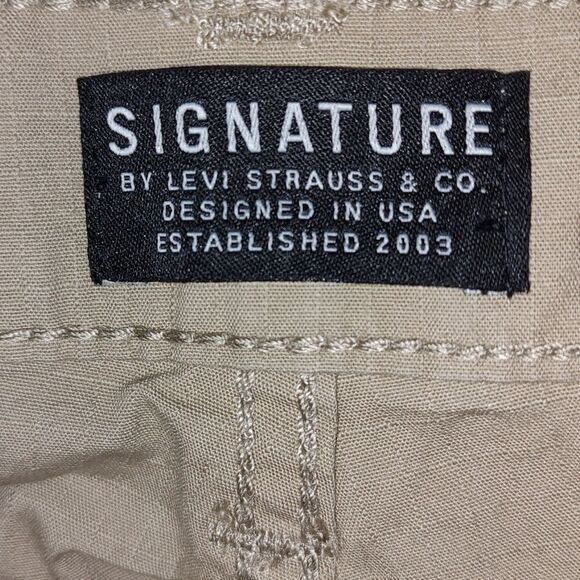 Signature Levi Strauss tan Utility Comfort 10" Shorts   Sz 44 NWT - Picture 6 of 7